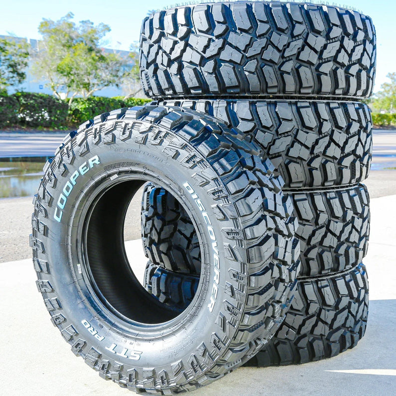 Set of 4 (FOUR) Cooper Discoverer STT Pro LT 275/70R18 125/122P E 10 Ply MT M/T Mud Tires